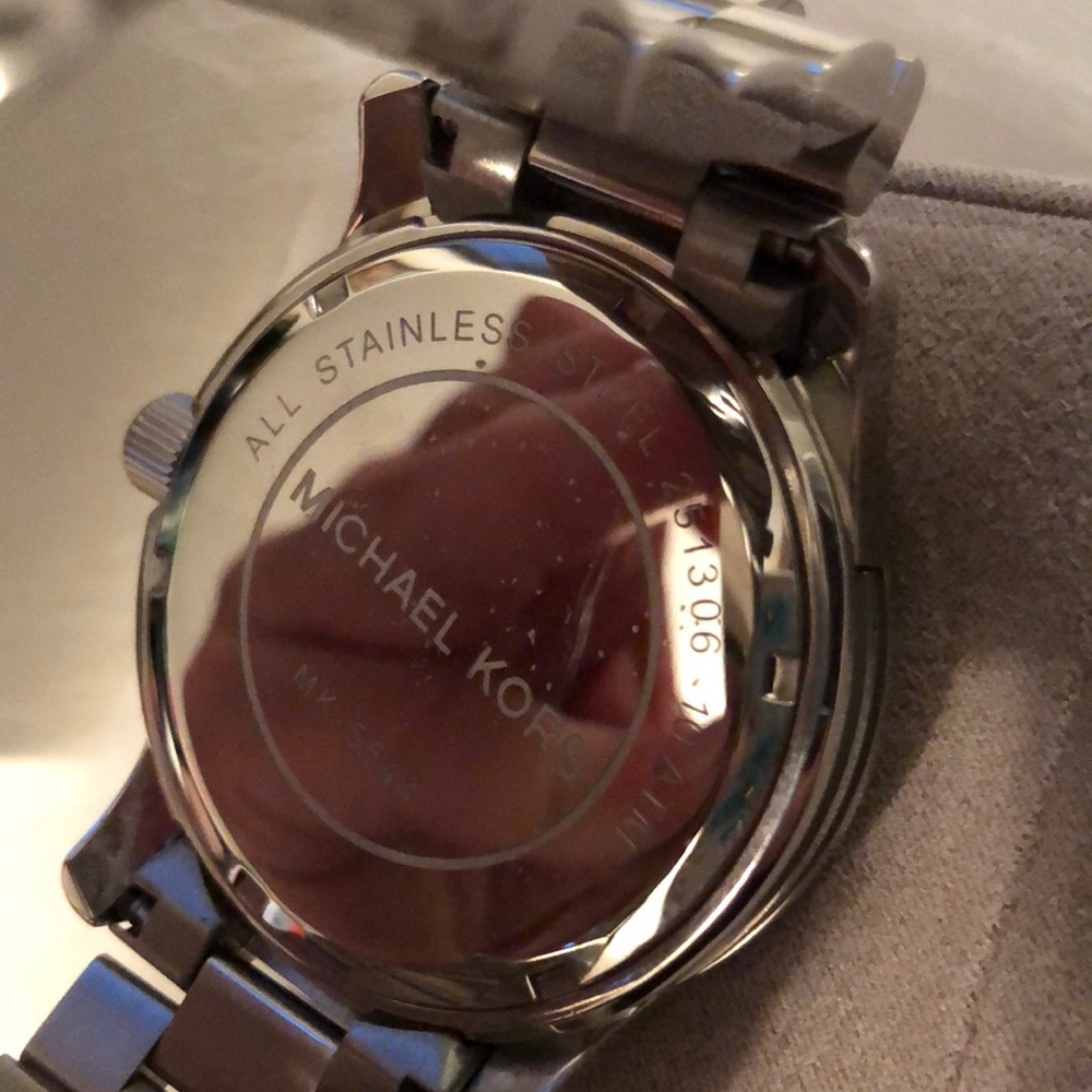 Michael Kors Rhinestone Watch - Picture 4 of 8